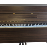Pianoforte Yamaha LU101